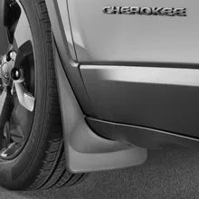 WeatherTech 2014+ Jeep Cherokee No Drill Mudflaps - Black (will not fit Tailhawk or Overland models) - Side View