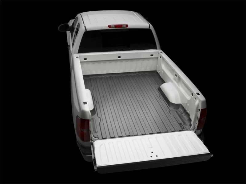WeatherTech 07-12 Chevrolet Silverado TechLiner - Black - Installation View