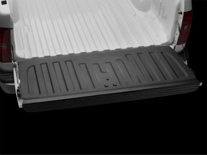WeatherTech 07-12 Chevrolet Silverado TechLiner - Black - Installation View