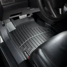WeatherTech 07+ Honda CR-V Front FloorLiner - Black - Installation View