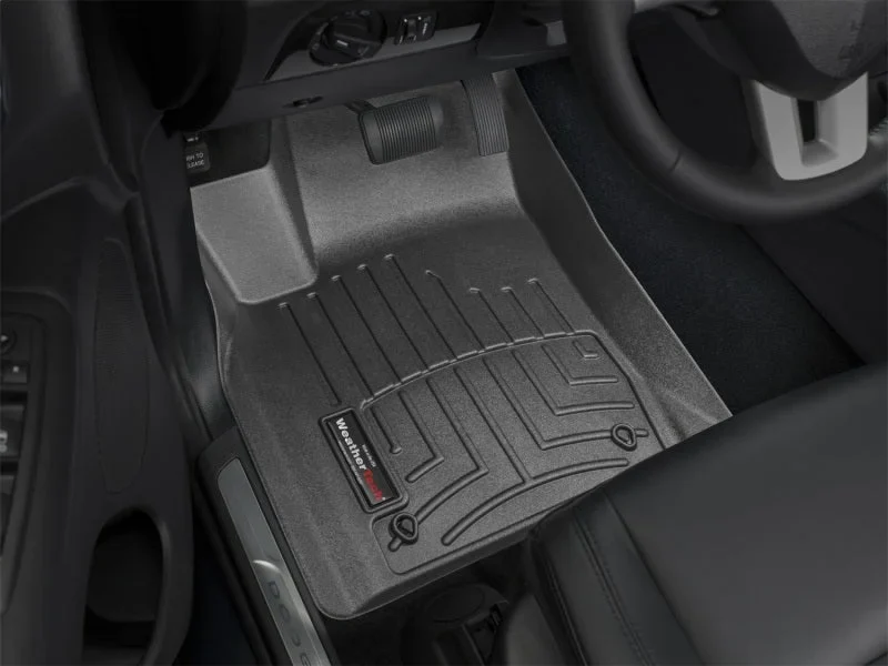 WeatherTech 13+ Jeep Grand Cherokee Front FloorLiner - Black - Installation View