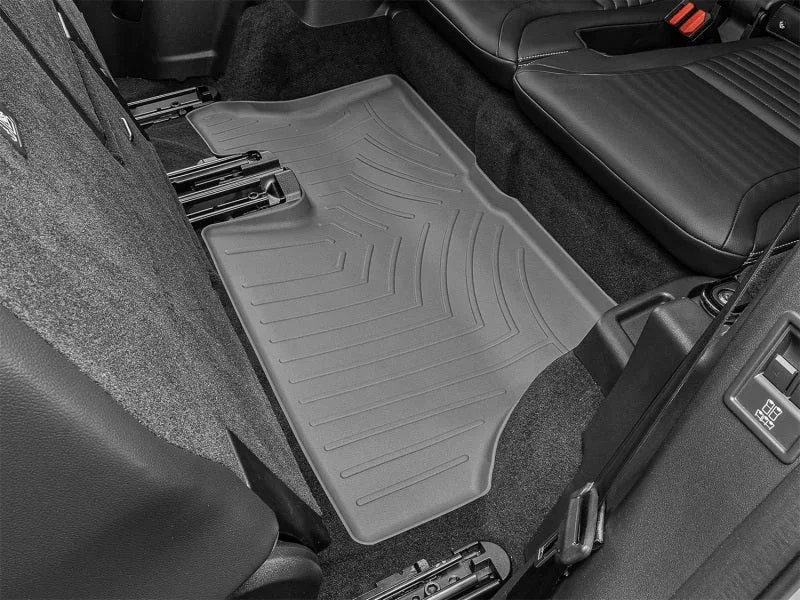 WeatherTech 2017+ Land Rover Discovery Rear FloorLiner - Grey - Additional View 10