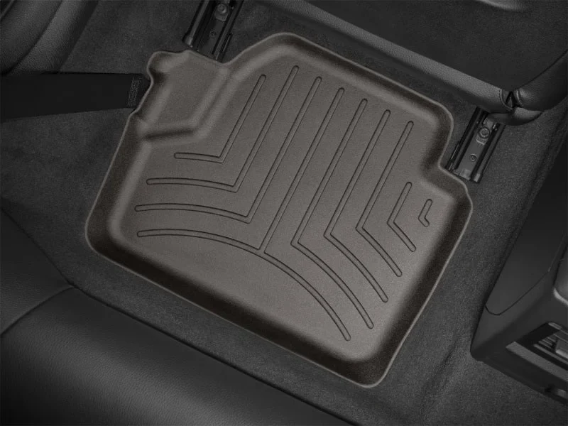 WeatherTech 2014+ BMW 4-Series Rear FloorLiner - Cocoa - Additional View 6