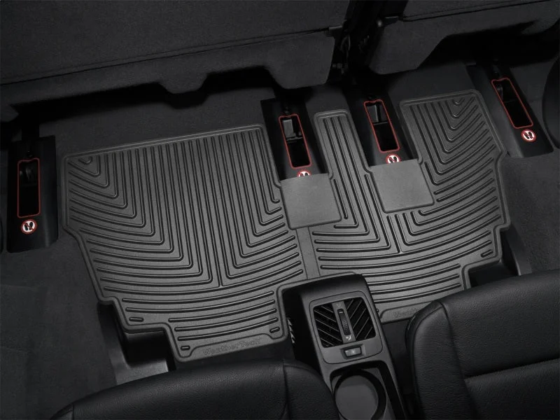 WeatherTech 07-13 BMW X5 Rear Rubber Mats - Black - Additional View 5