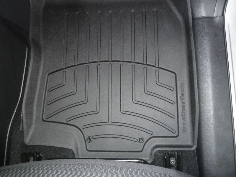 WeatherTech 2017 Nissan Rogue Sport Front FloorLiner HP (Black) - Additional View 13