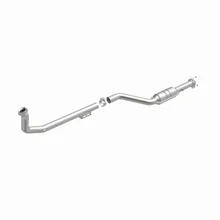 MagnaFlow Direct Fit Catalytic Converter 03 Mercedes C230 1.8 & 2.8L - Installation View