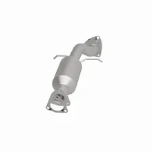 MagnaFlow Direct Fit Catalytic Converter California Grade 96-98 Chevrolet Blazer 4.3L - Back View