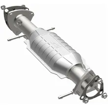 MagnaFlow Direct Fit Catalytic Converter 96-99 S10/Sanoma 4WD 4.3L - Back View
