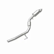 MagnaFlow Direct Fit Catalytic Converter 11-15 Volkswagen Touareg V6 3.6 OEM Underbody - Back View