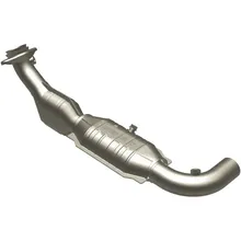 MagnaFlow Direct Fit Catalytic Converter F150 Truck 97-98 V8 4.6L 2W - Main Product View